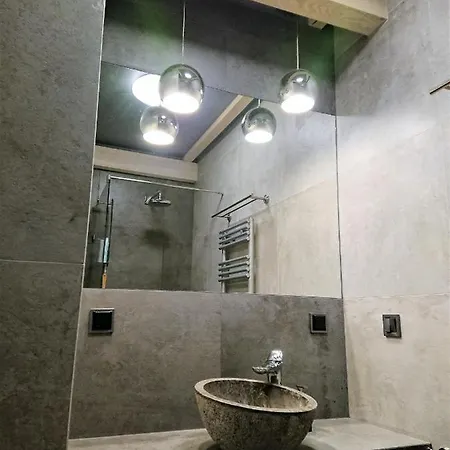 Apartmán Cozy Loft With Old Town View - Free Parking *